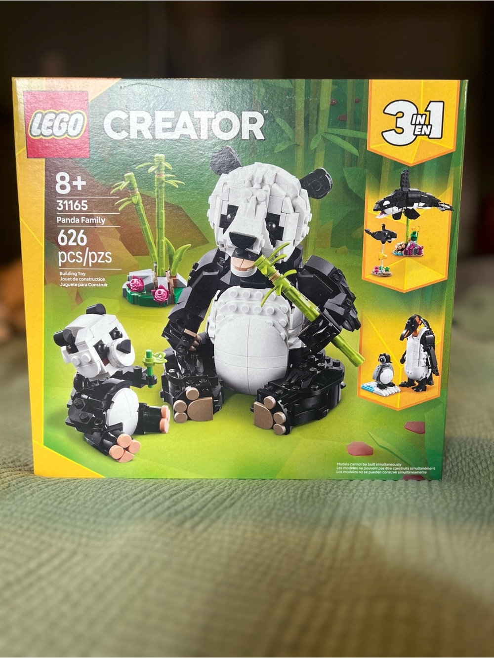LEGO Wild Animals: Panda Family 3 in 1 Creator 31165 626 pcs New in Box